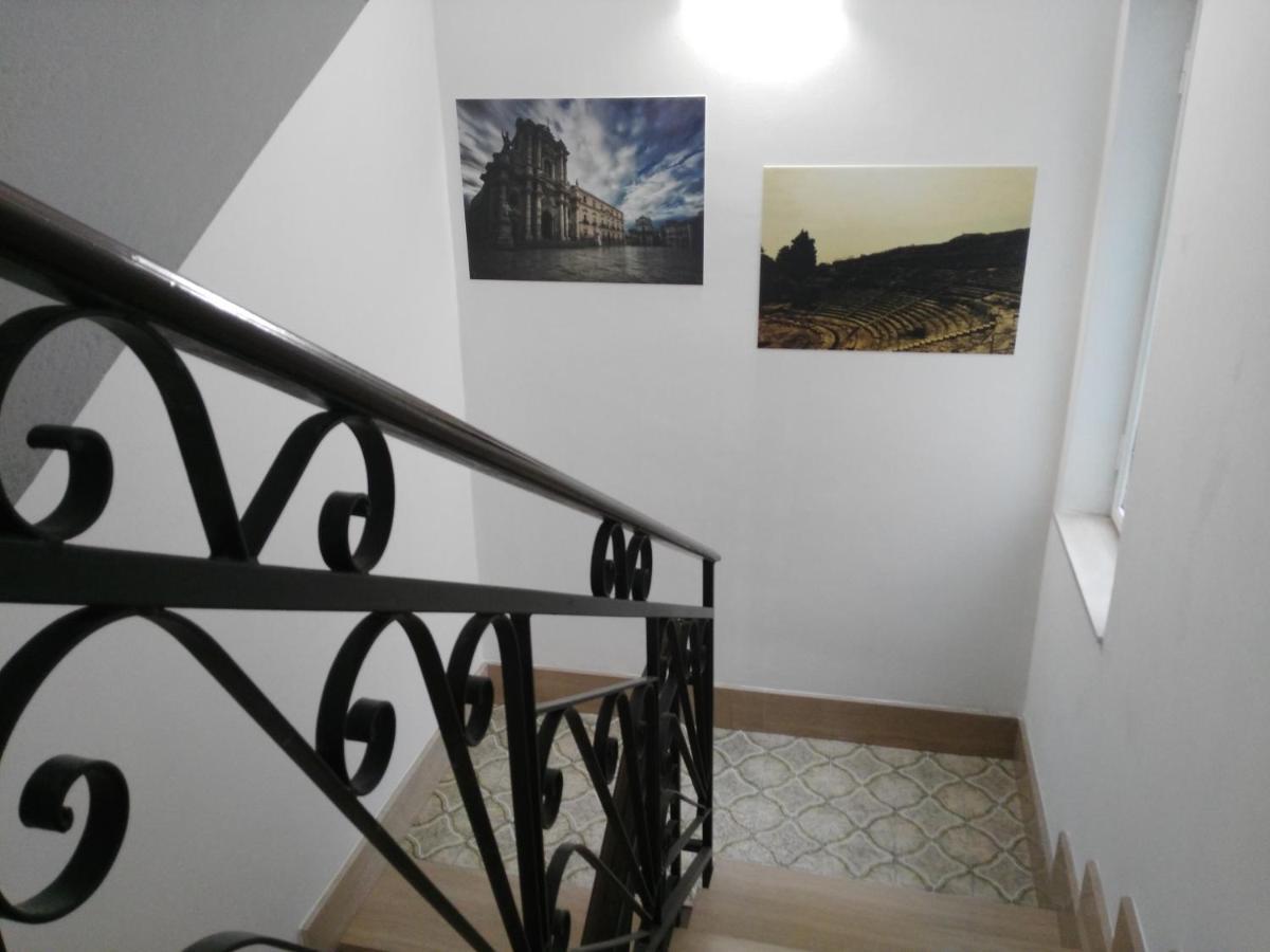 Quattroquarti Stradivari Home Noto Exterior foto