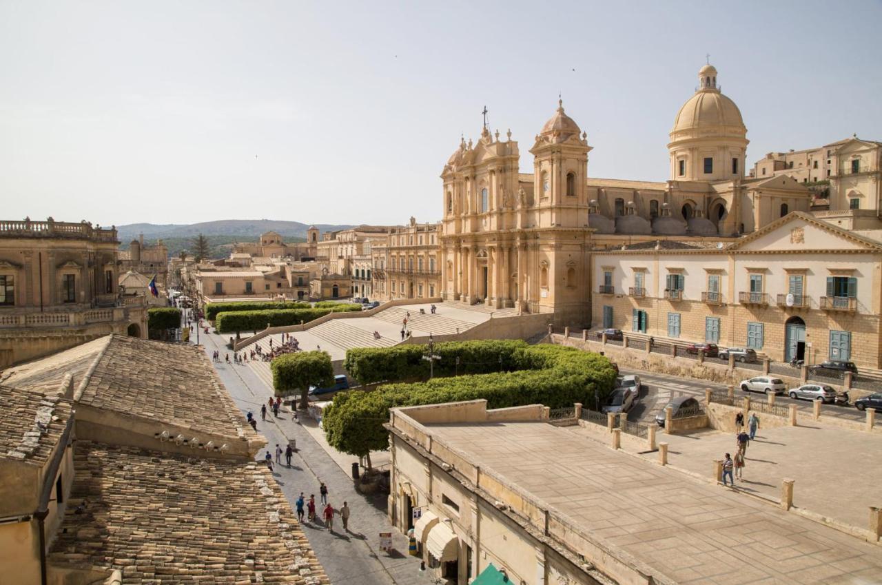 Quattroquarti Stradivari Home Noto Exterior foto
